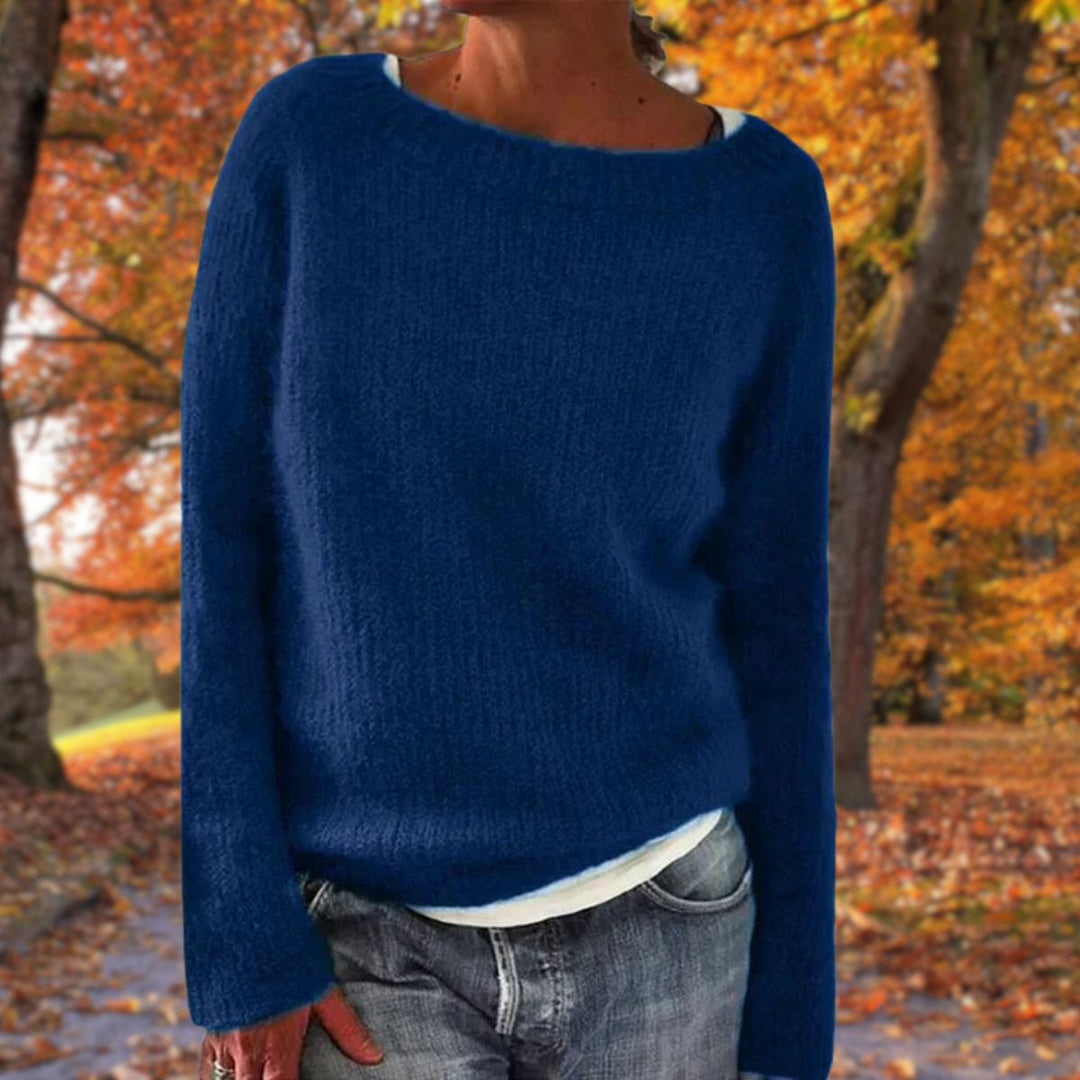 Women’s Classic Merino Wool Sweater Elegant Timeless Warm Knitwear for Autumn and Winter Comfort