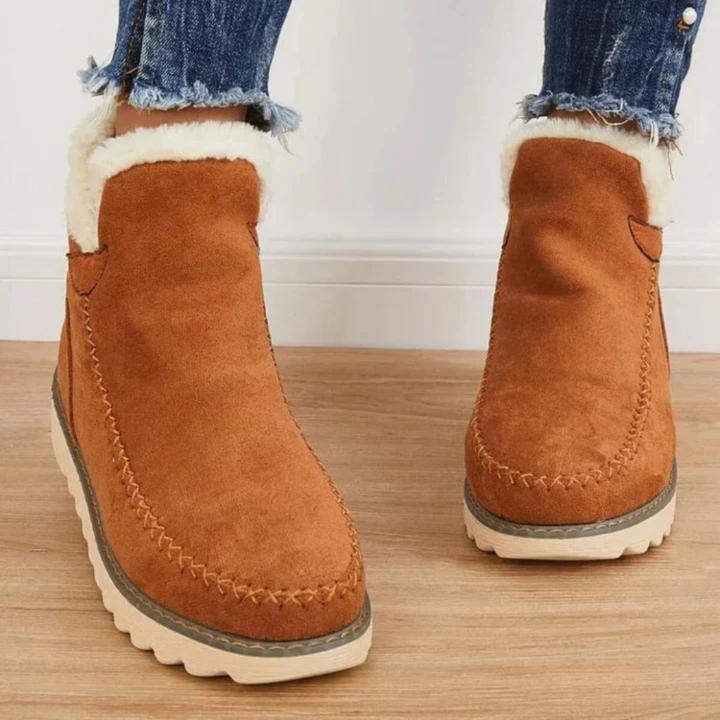 Short Insulated Ankle Boot - Judith