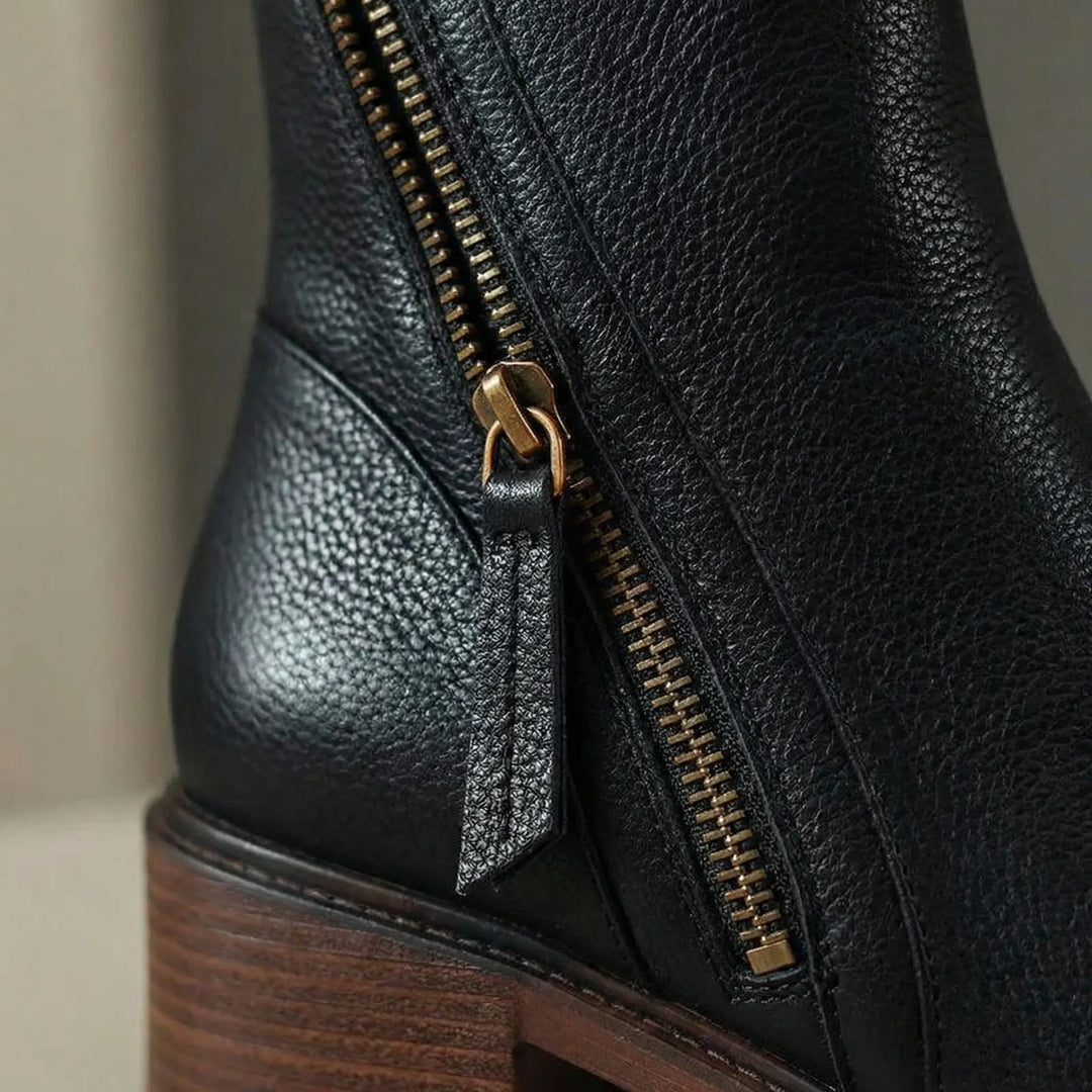 Ankle Boot with Zipper - Lea