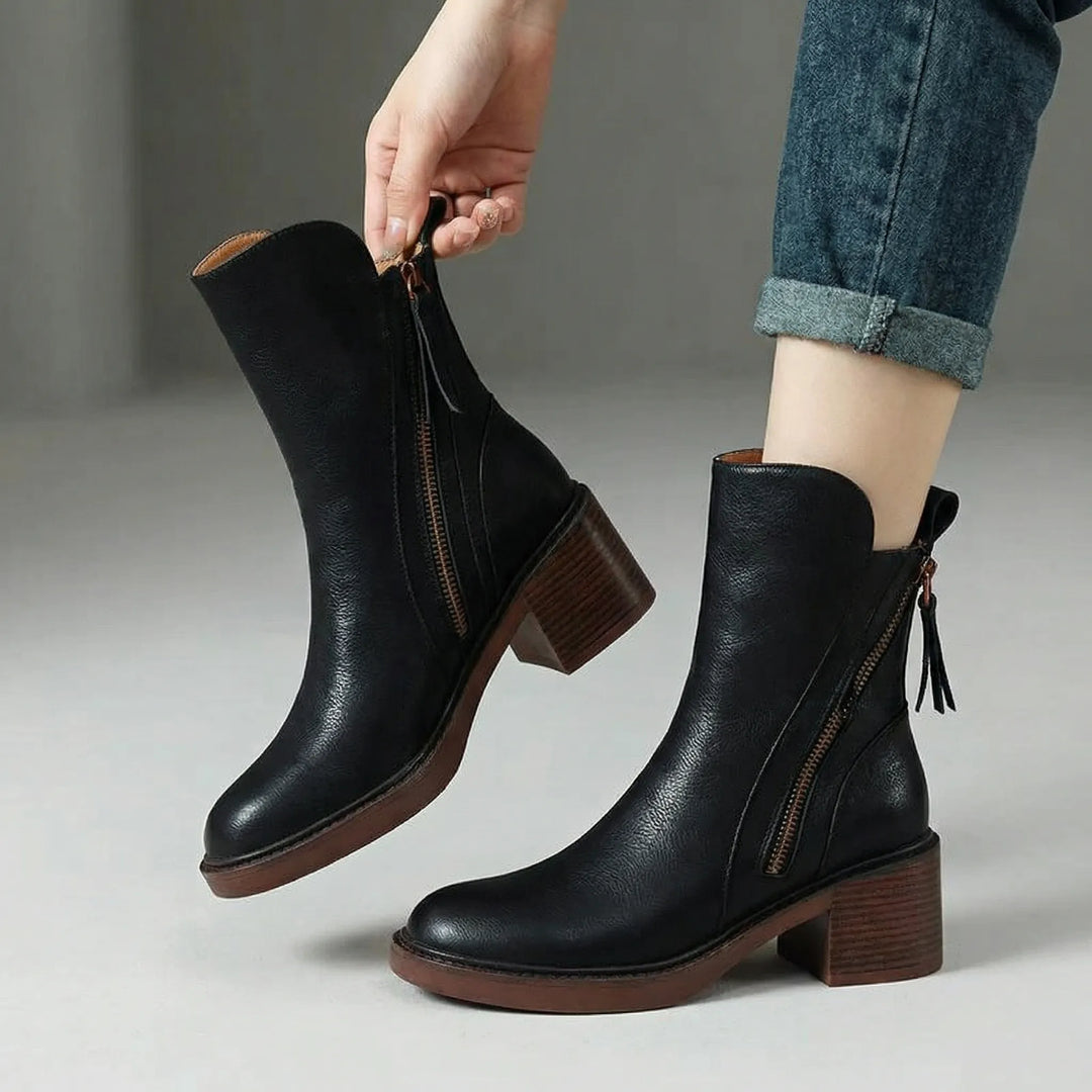 Ankle Boot with Zipper - Lea