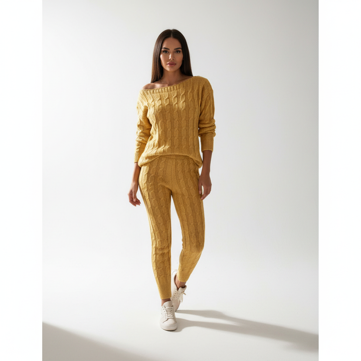 Women’s Cable Knit Loungewear Set – Relaxed Top and Tapered Trousers for Winter